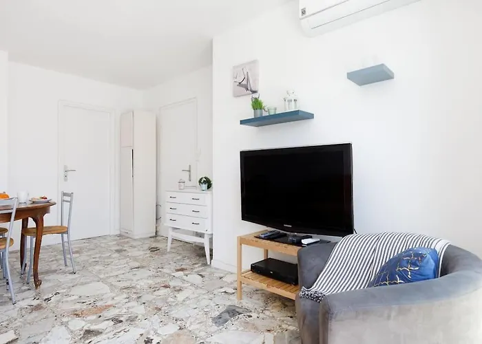 Chez Fabio אנטיב